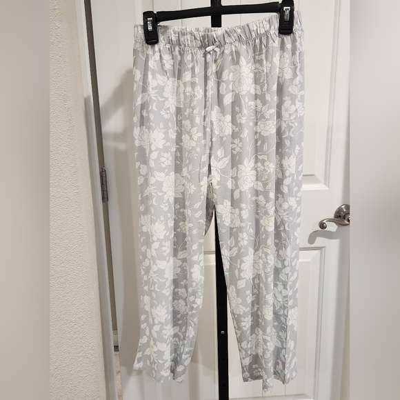 Sophia Rene Rofe Pajama Set - Picture 4 of 7